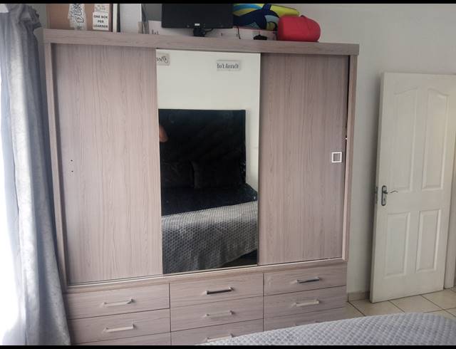 2 BEDROOM APARTMENT FOR SALE IN PARKRAND